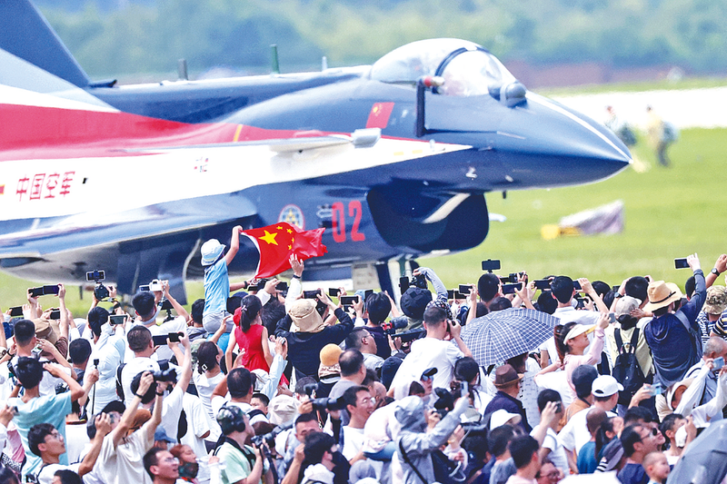 黑丝骚逼长春航空展迎来首个公众日